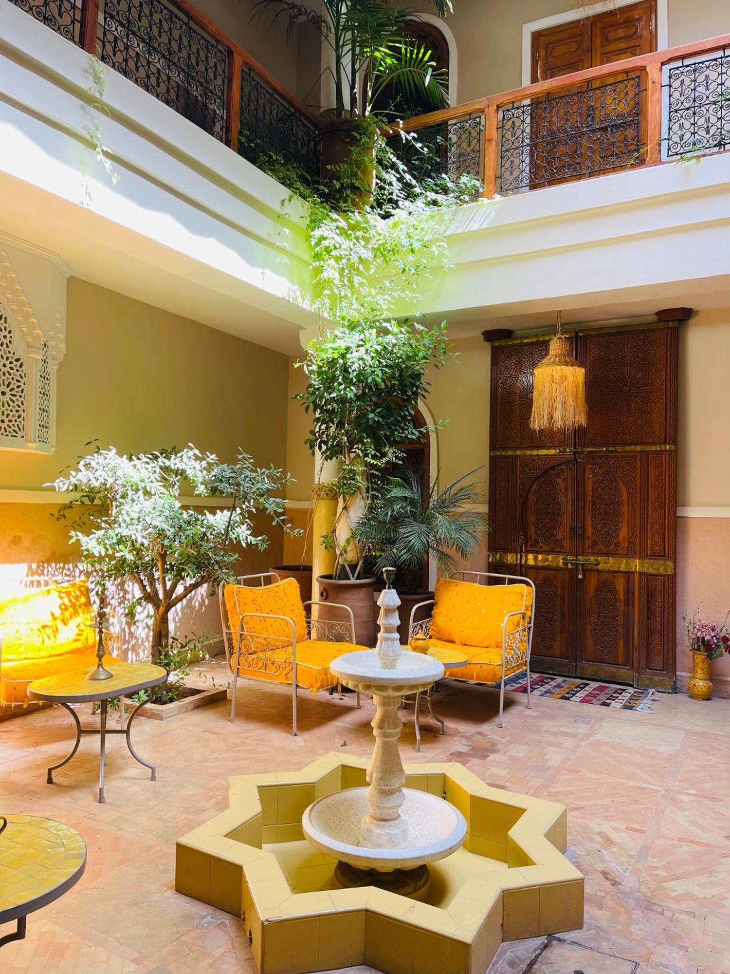 La Caleche & Riad 3*