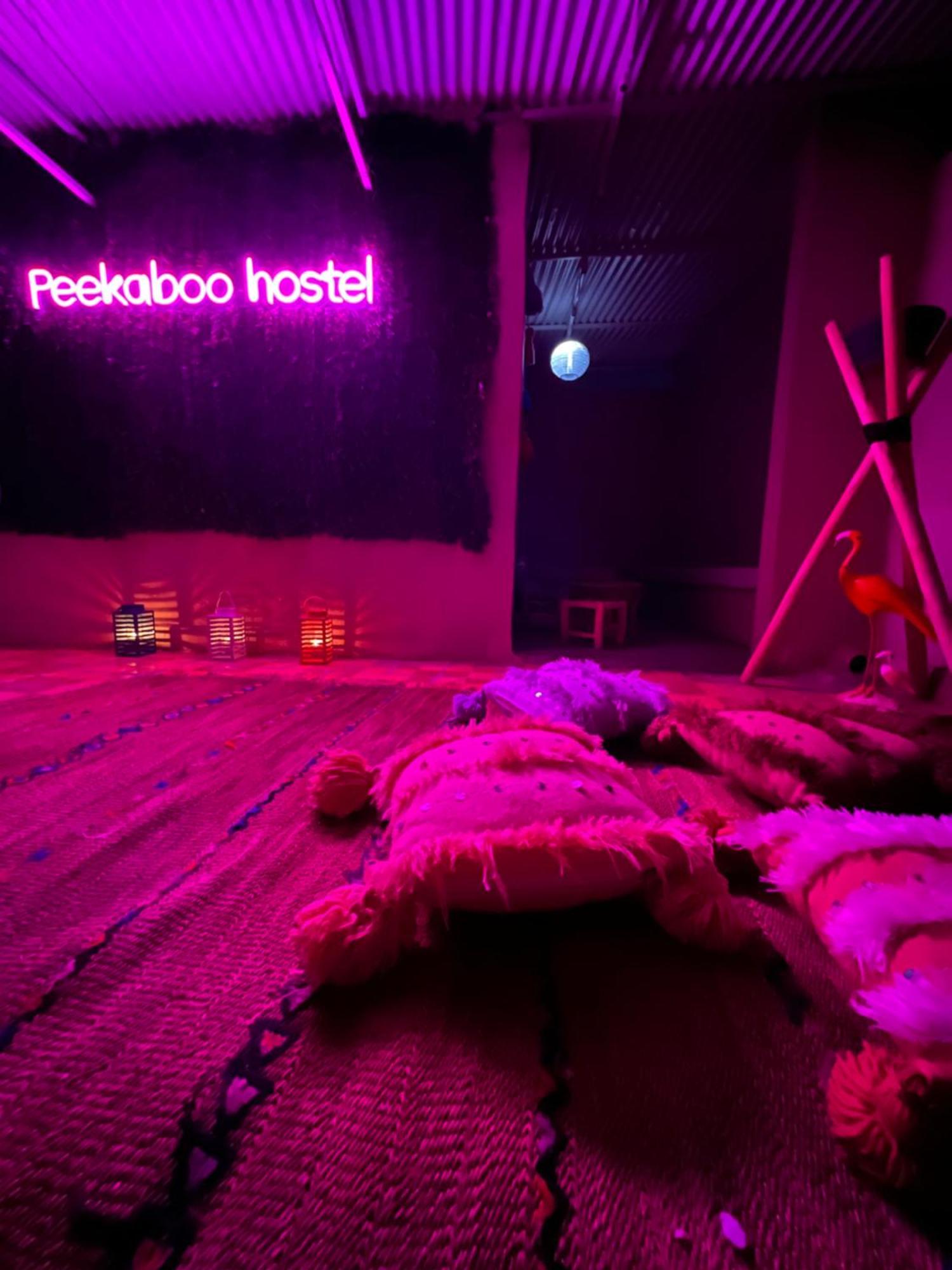 Hostal Peekaboo