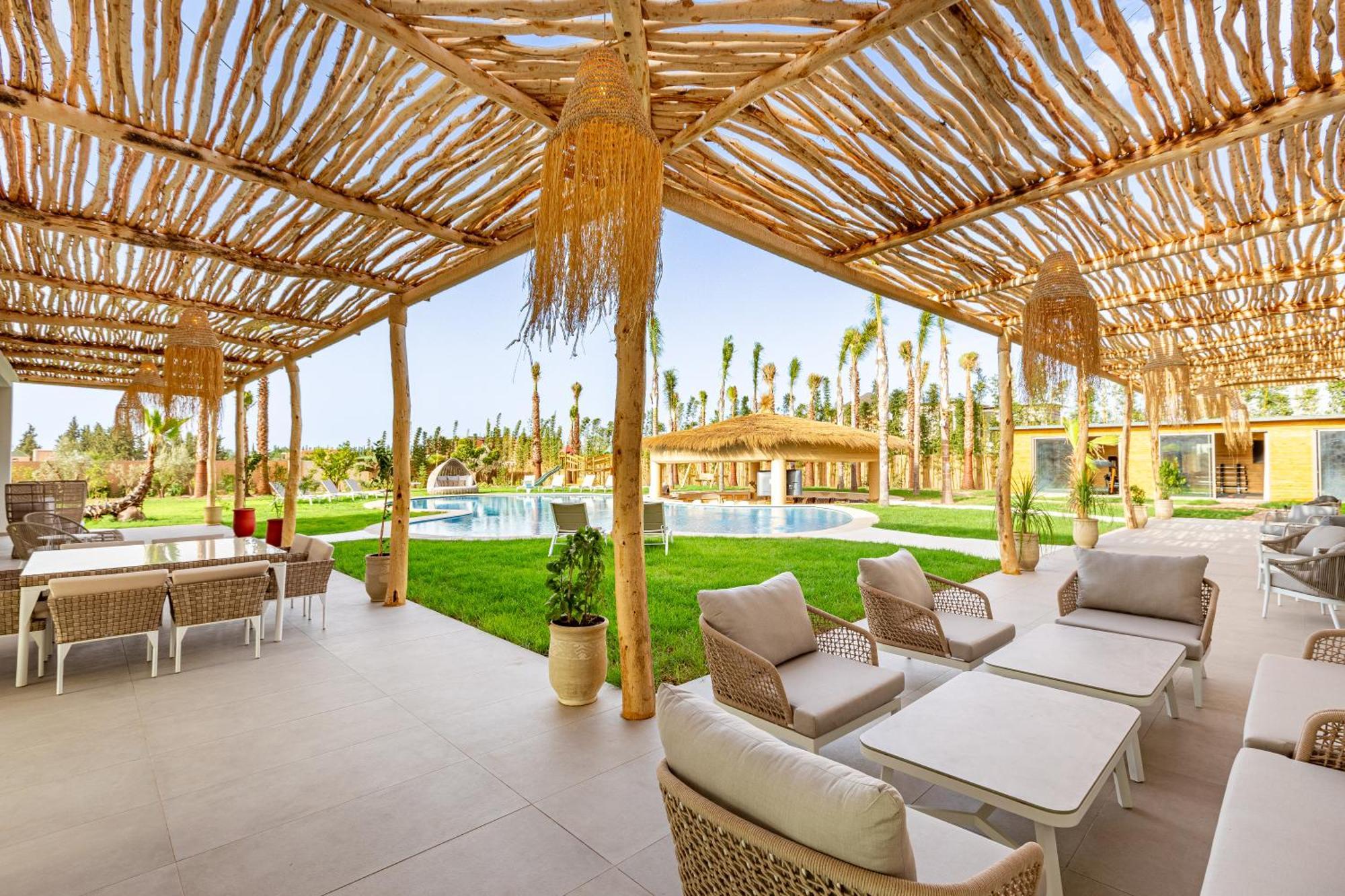 Tropicana, Elegeance, Exotisme,piscine,jacuzzi Villa *