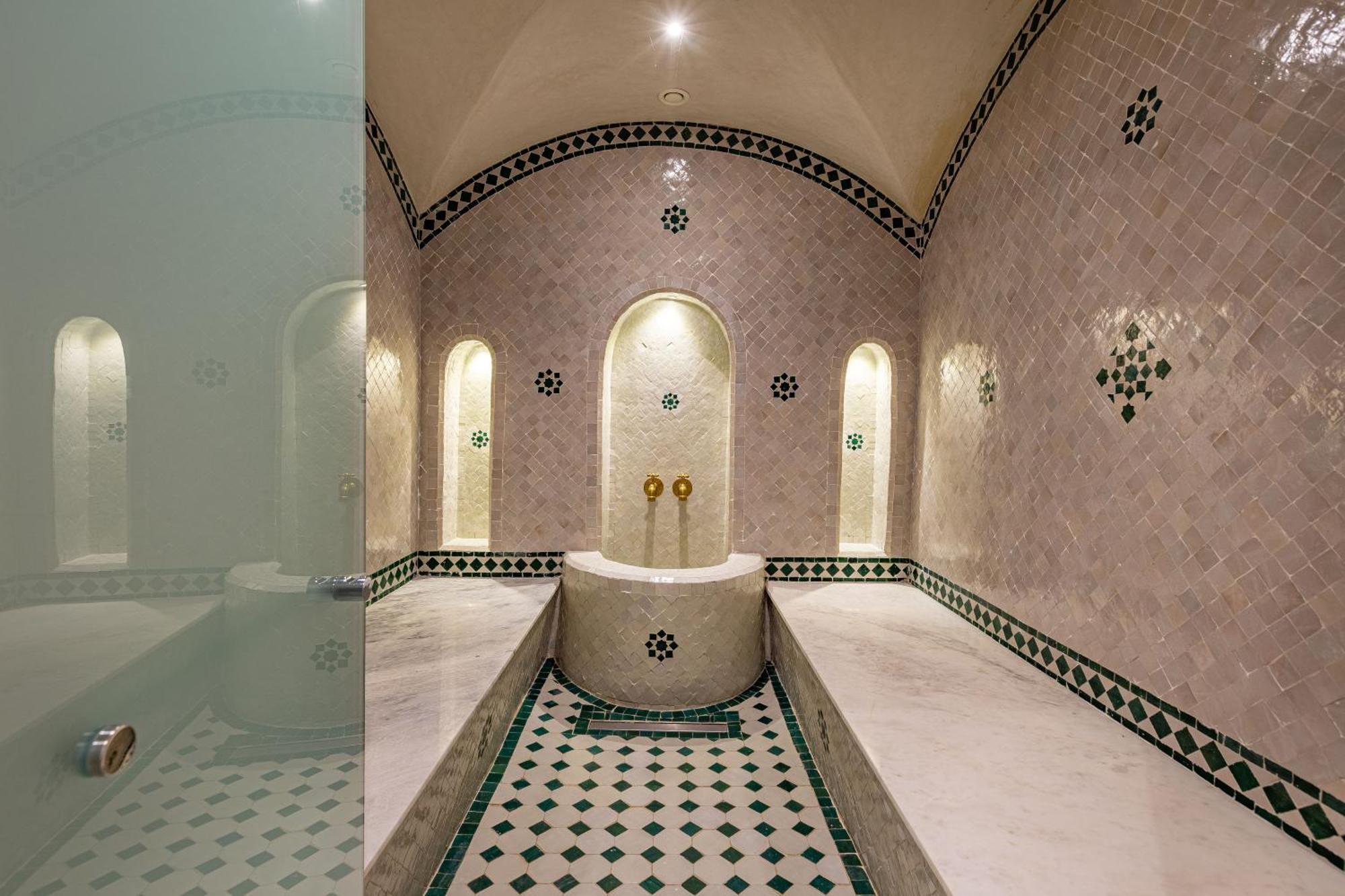Tropicana, Elegeance, Exotisme,piscine,jacuzzi *