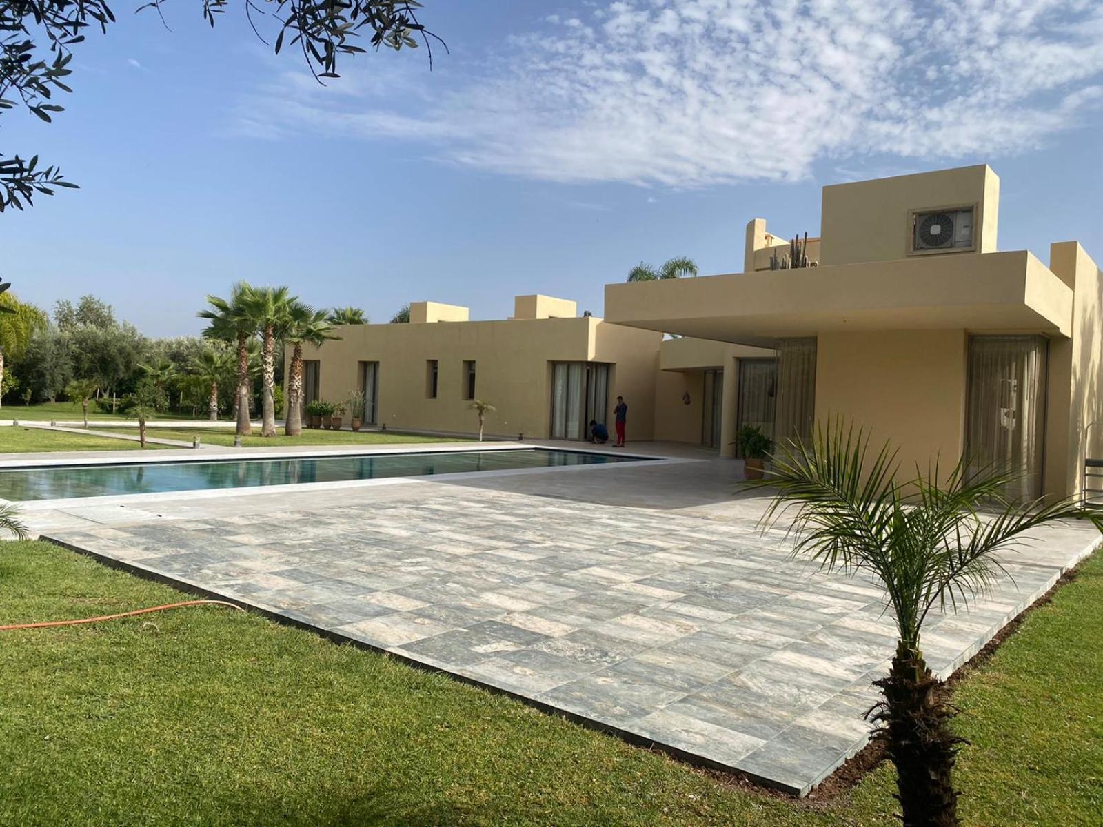 19 Villa