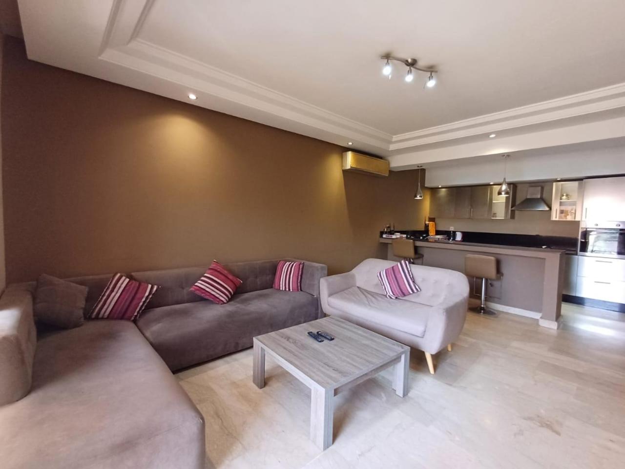 Design Carre Eden Gueliz Iptv , Netflix , Wifi, Apartamento Marrakesh
