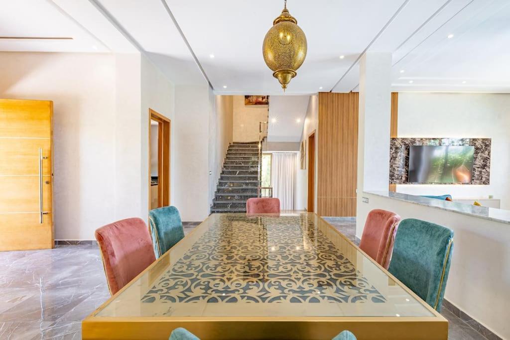 Narjisse , Elegance Et Calme, Piscine Privee Pousada Marraquexe