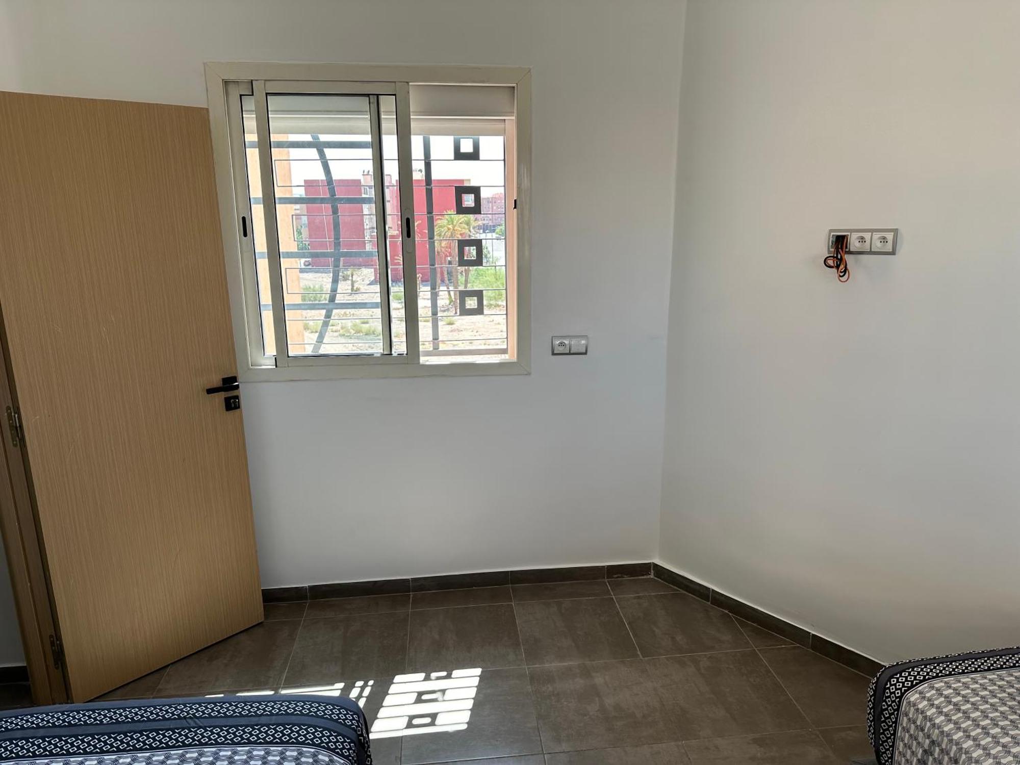 Gorgeous Newly Renovated Apt- Near Restaurant And Shopping Center Apartamento *