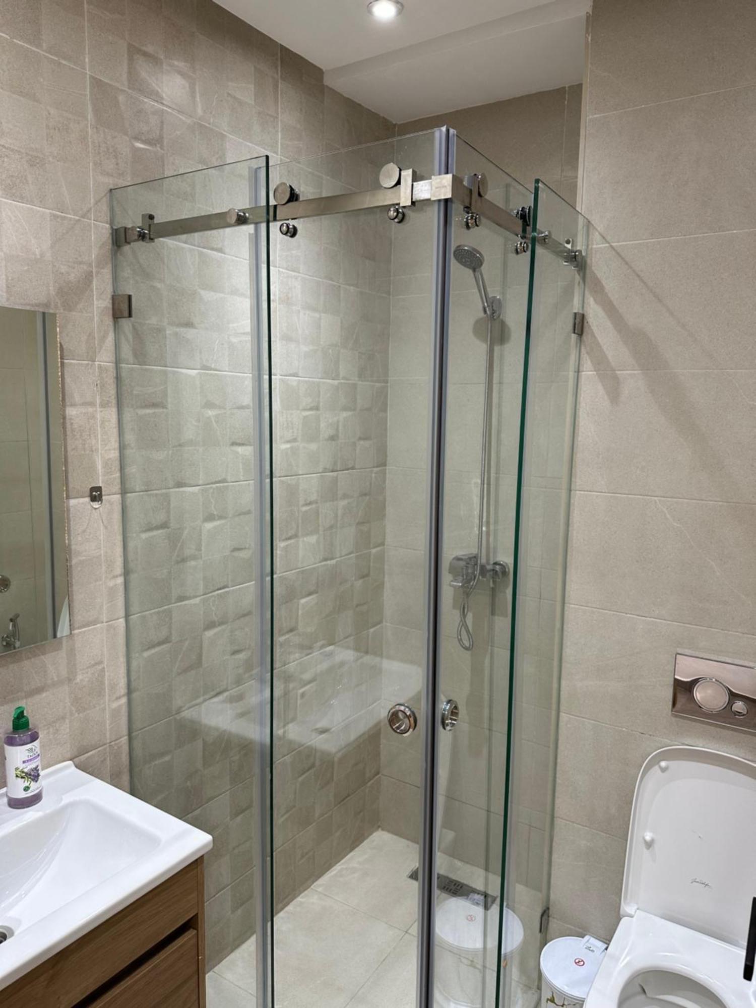 Gorgeous Newly Renovated Apt- Near Restaurant And Shopping Center Apartamento *