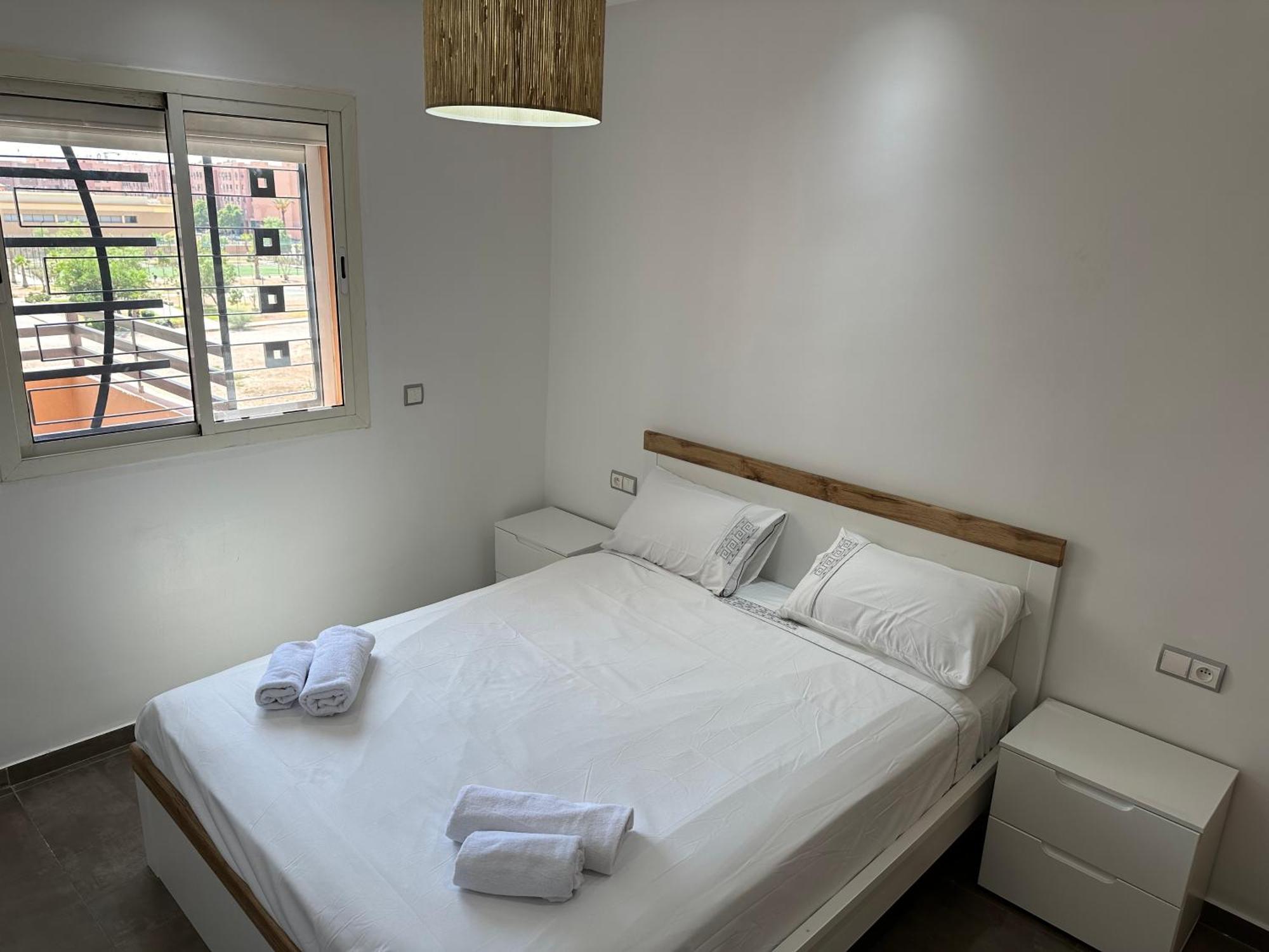Gorgeous Newly Renovated Apt- Near Restaurant And Shopping Center Apartamento *