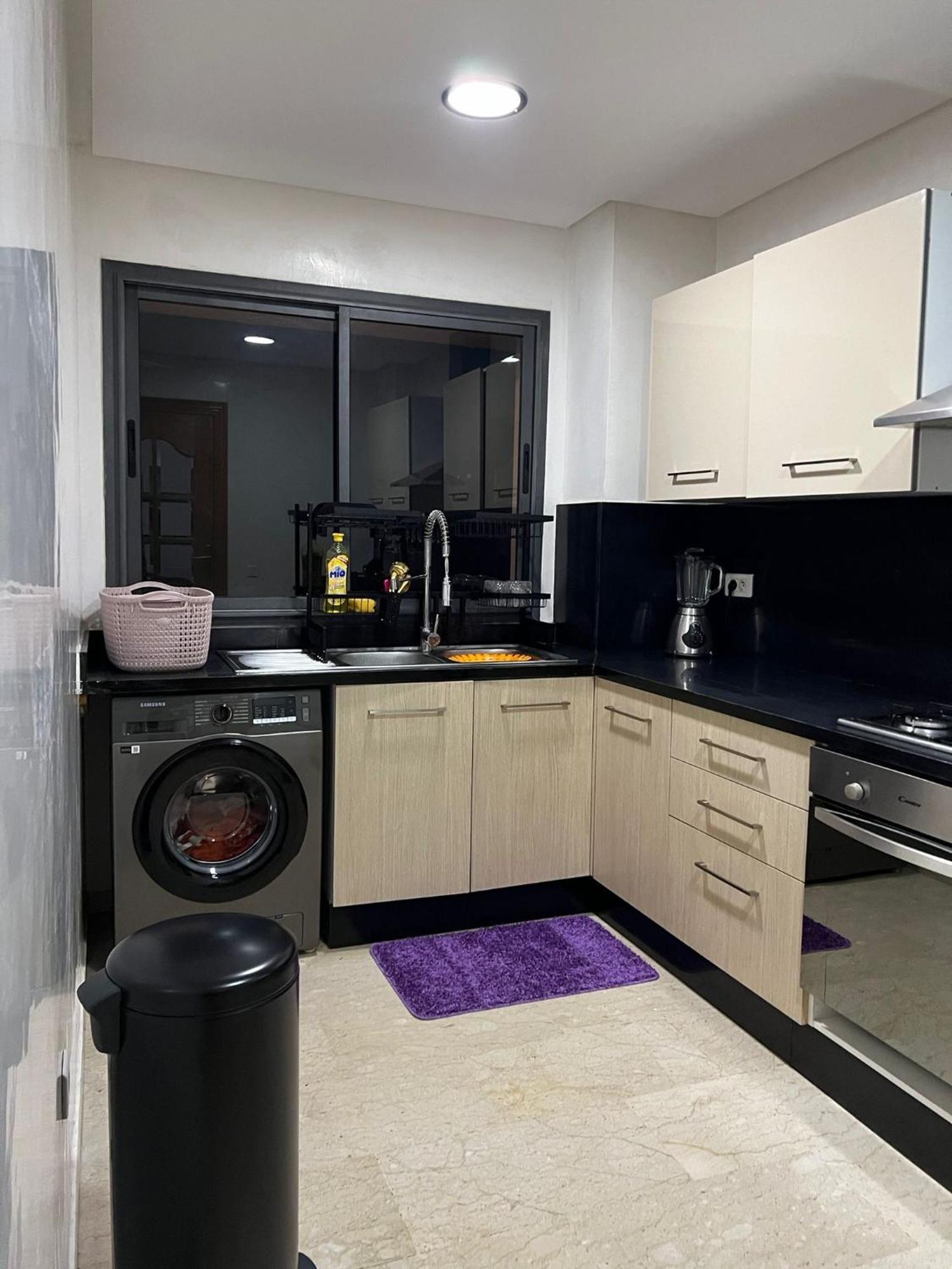 Apartment En Pleine Centre-ville Gueliz *