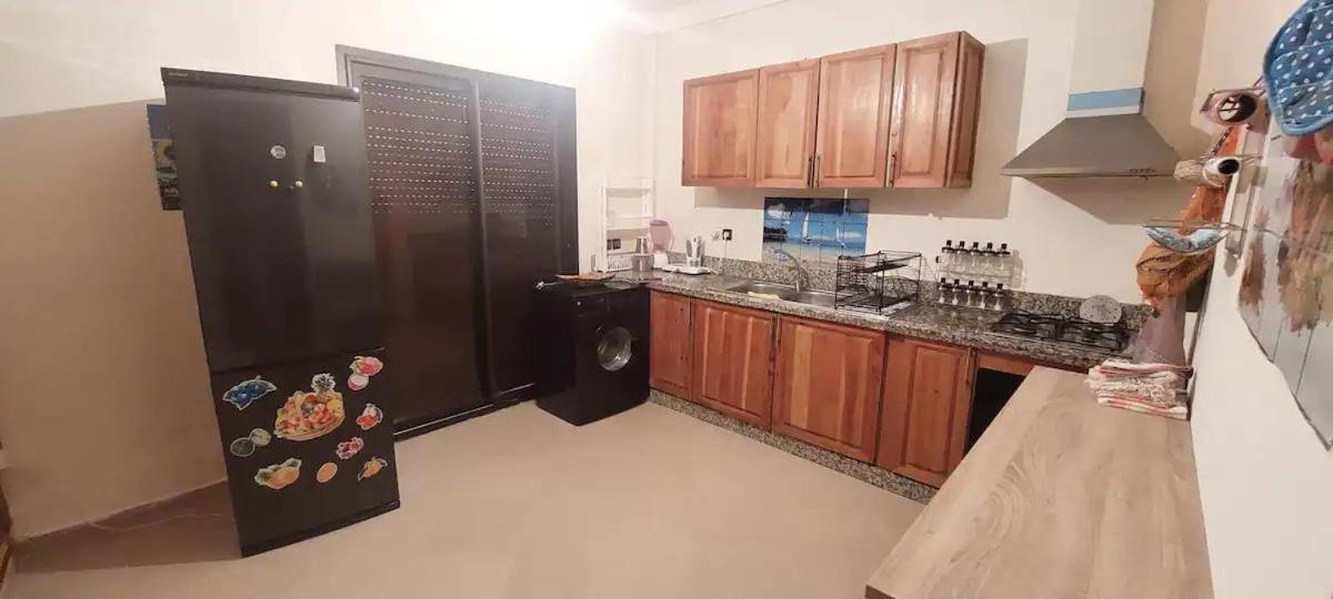 في Apartment *