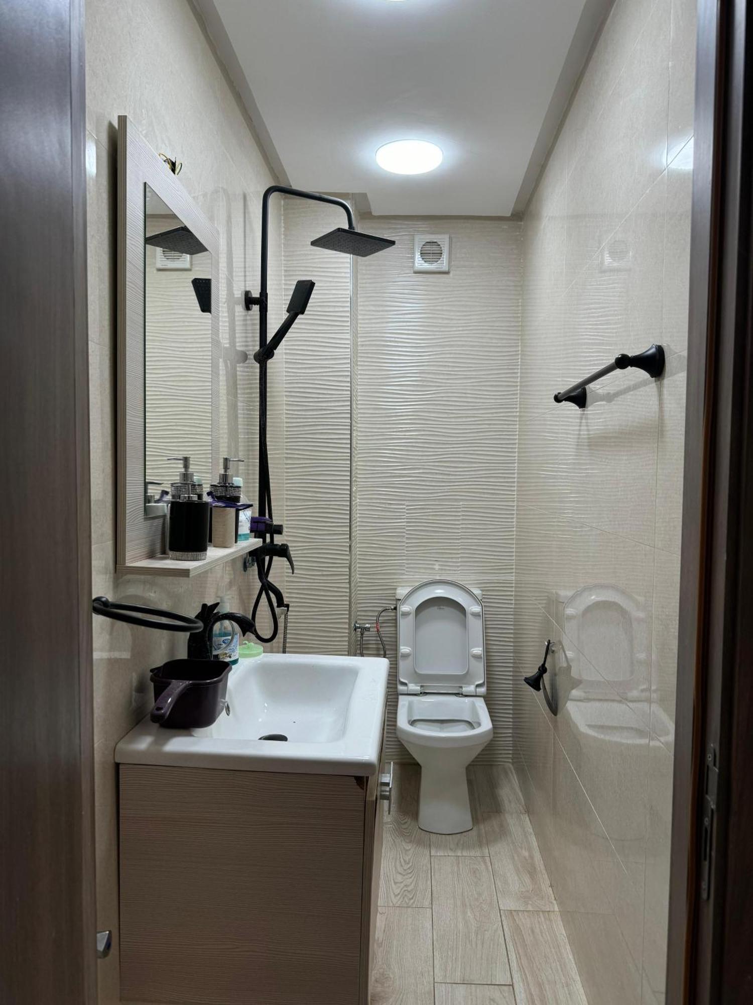 A Marrakech,spacieux, Calme Et Propre Appartement