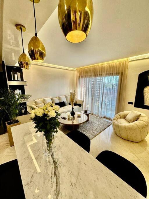 Centre Zara 2br Apartment *