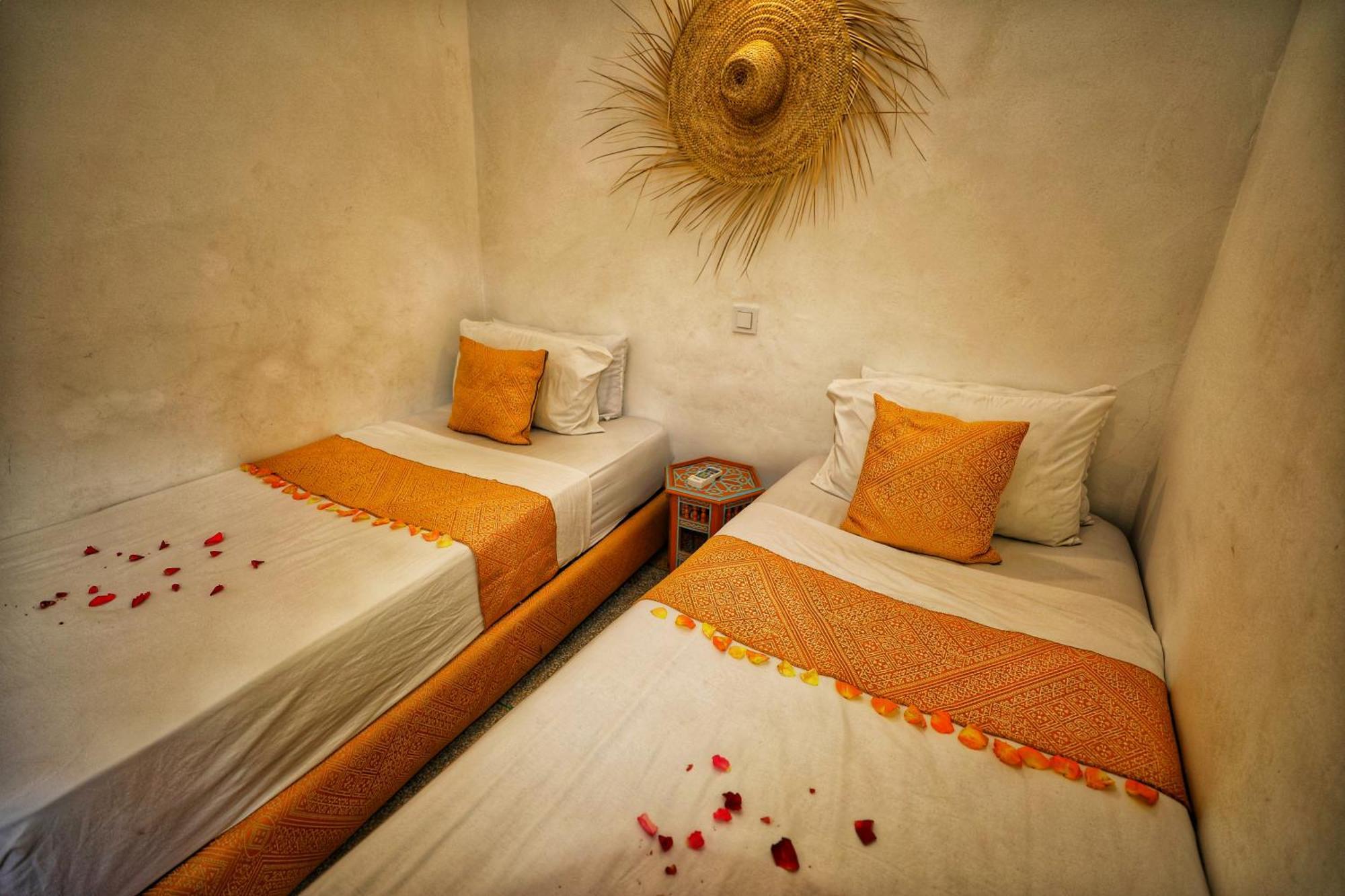 Couette-café Safran Rouge Marrakesh