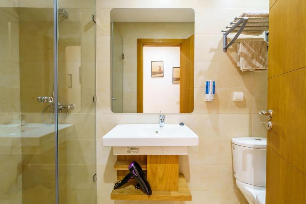 Apartment Luxury Cosy 2br Center Secure Parking Wifi