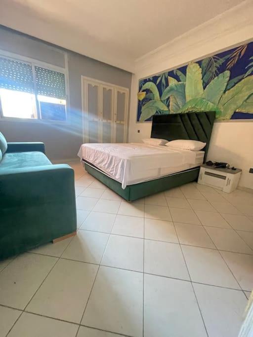 A L'hivernage Apartment