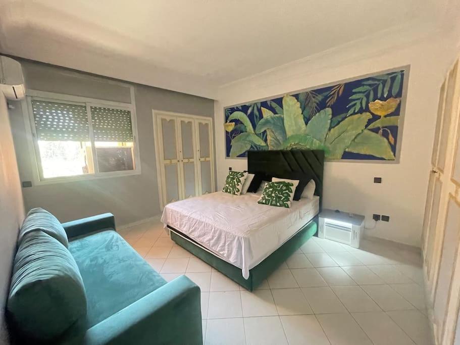 A L'hivernage Apartment