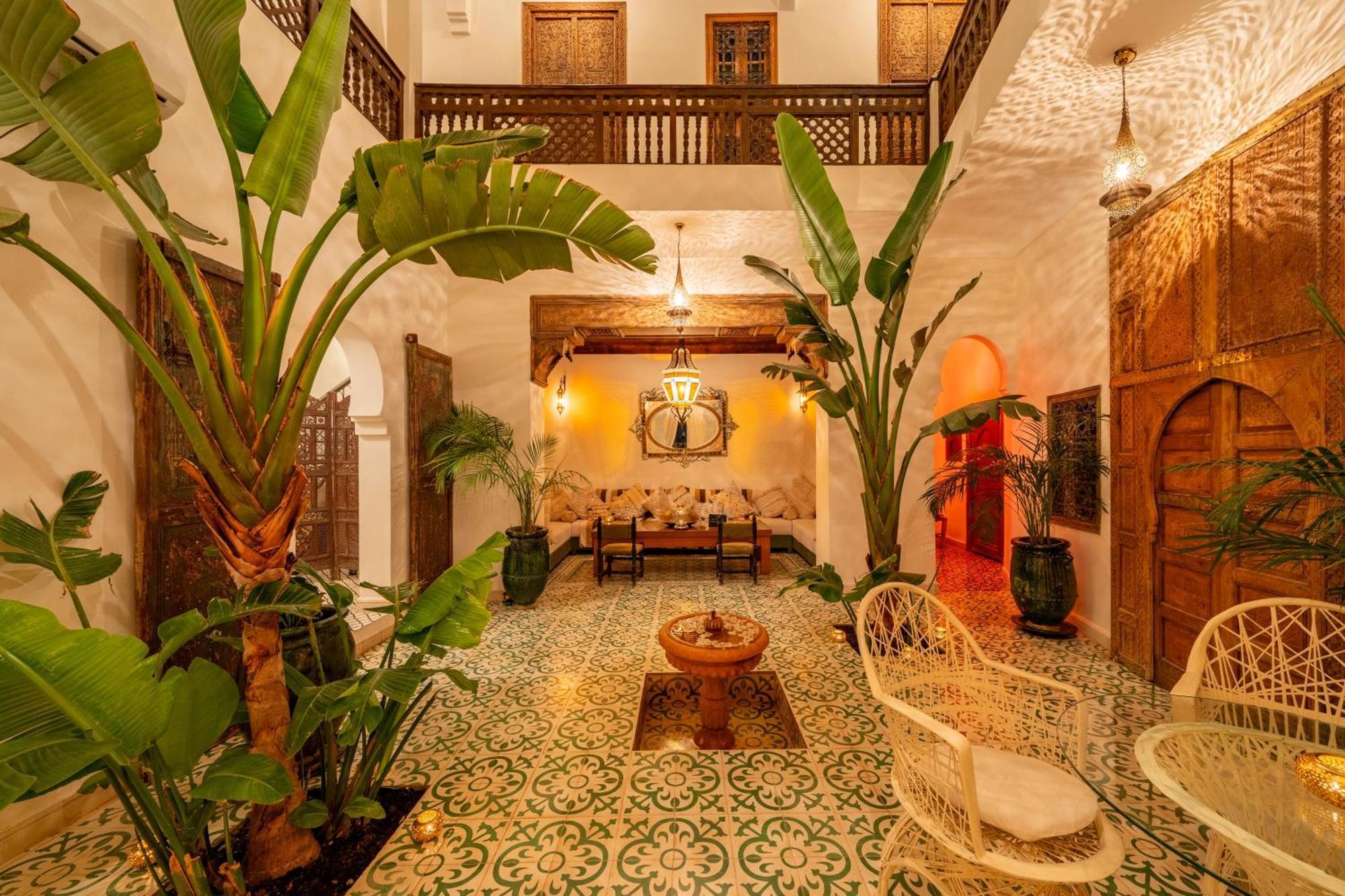 Yamina52 Riad