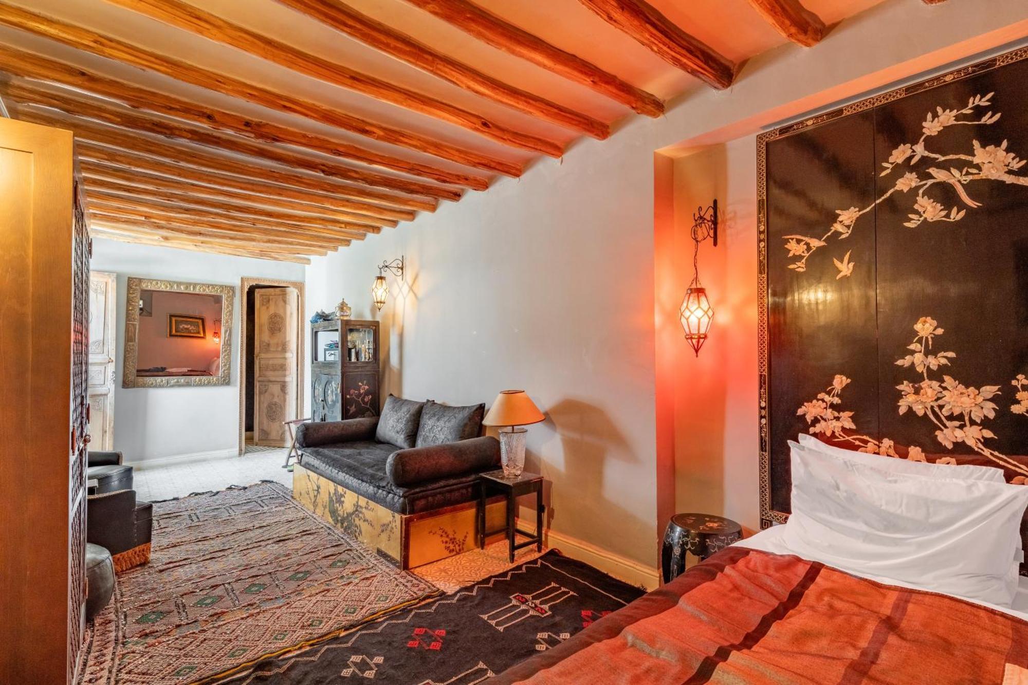 Riad Yamina52