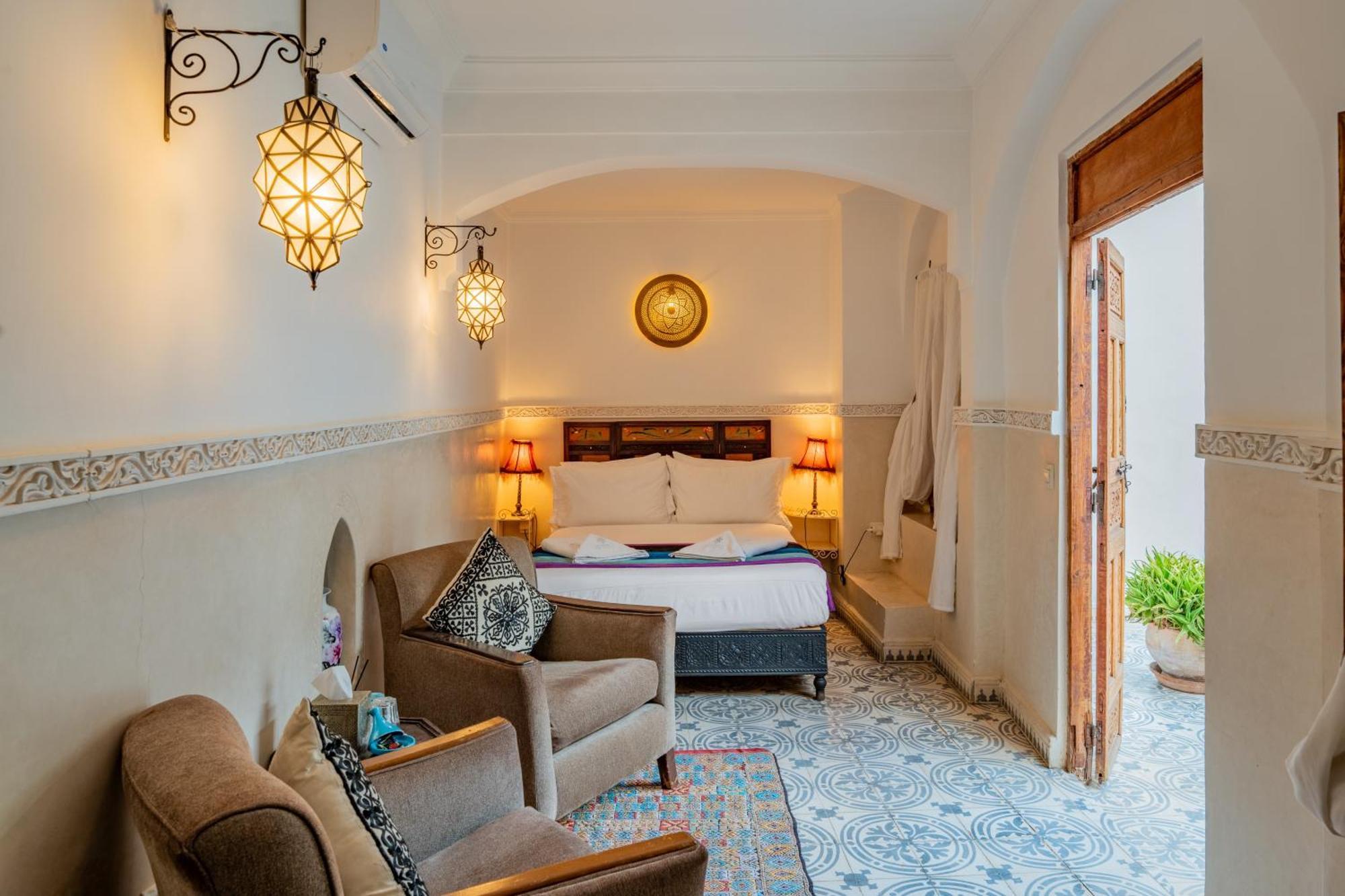 Yamina52 Riad 3*