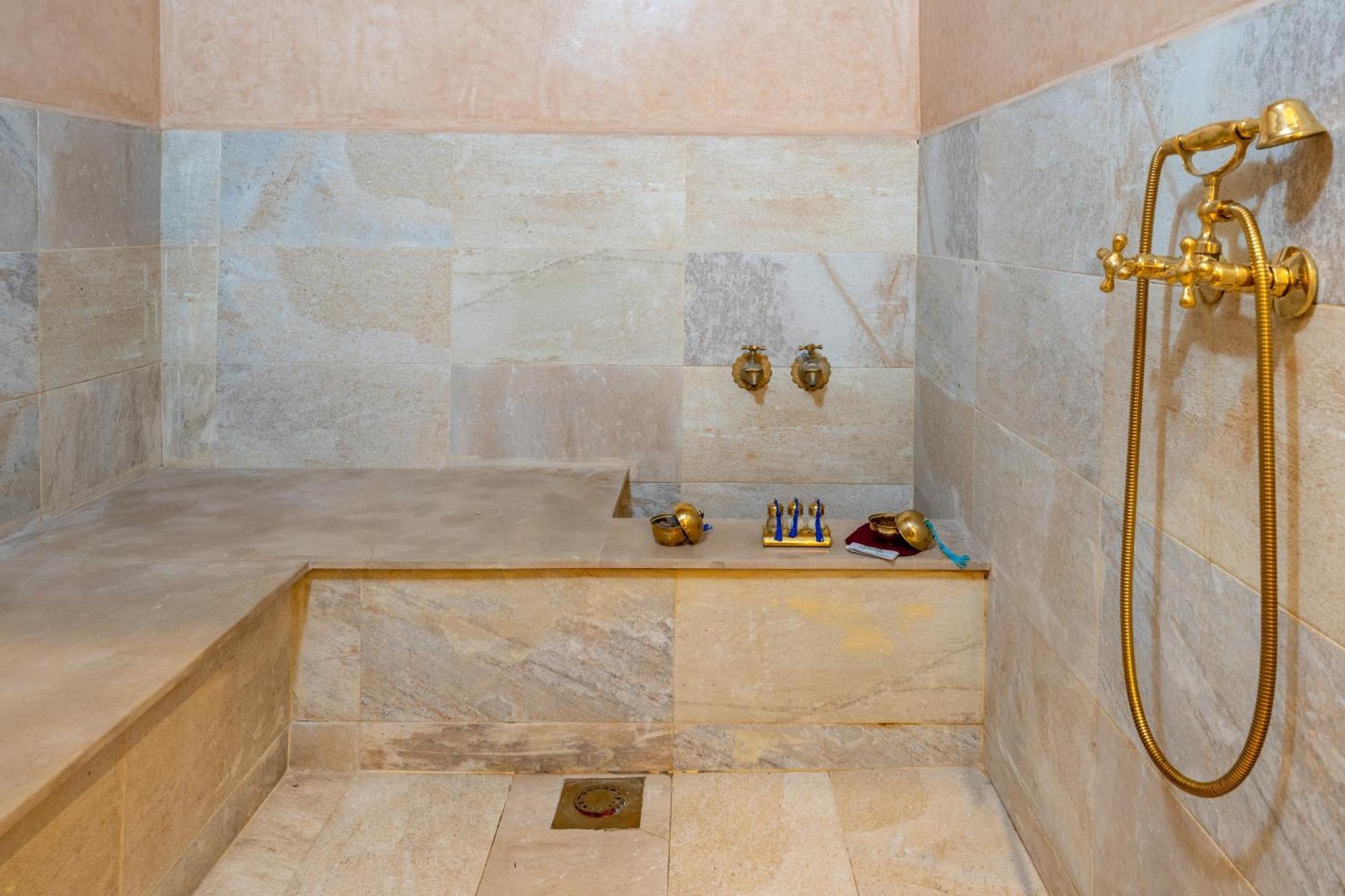 Holiday home Swan-exclusif - Piscine Chauffee - Petit Dejeuner