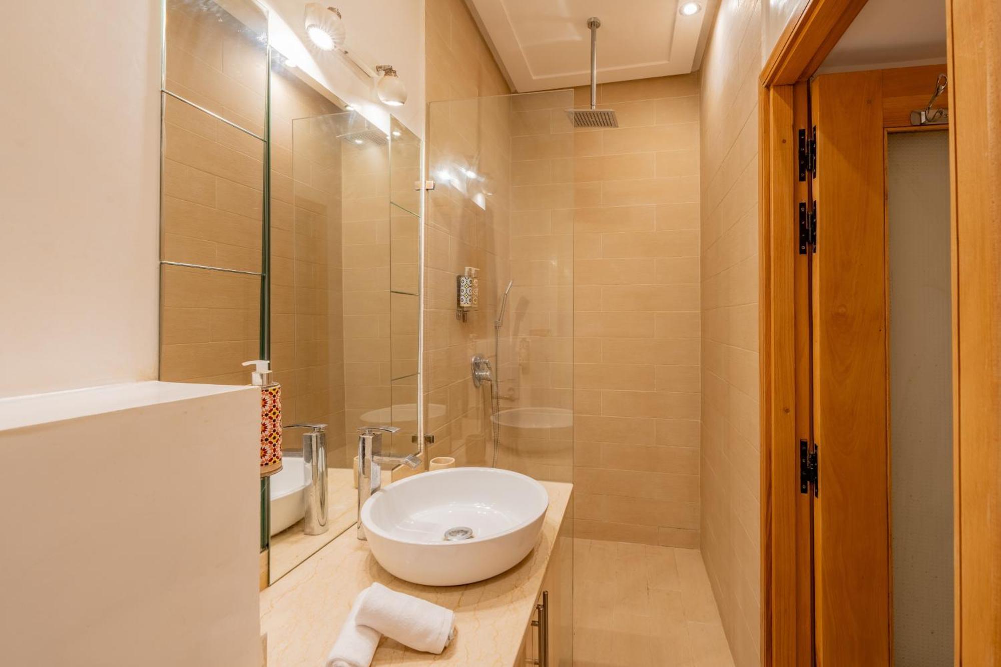 Holiday home Swan-exclusif - Piscine Chauffee - Petit Dejeuner *