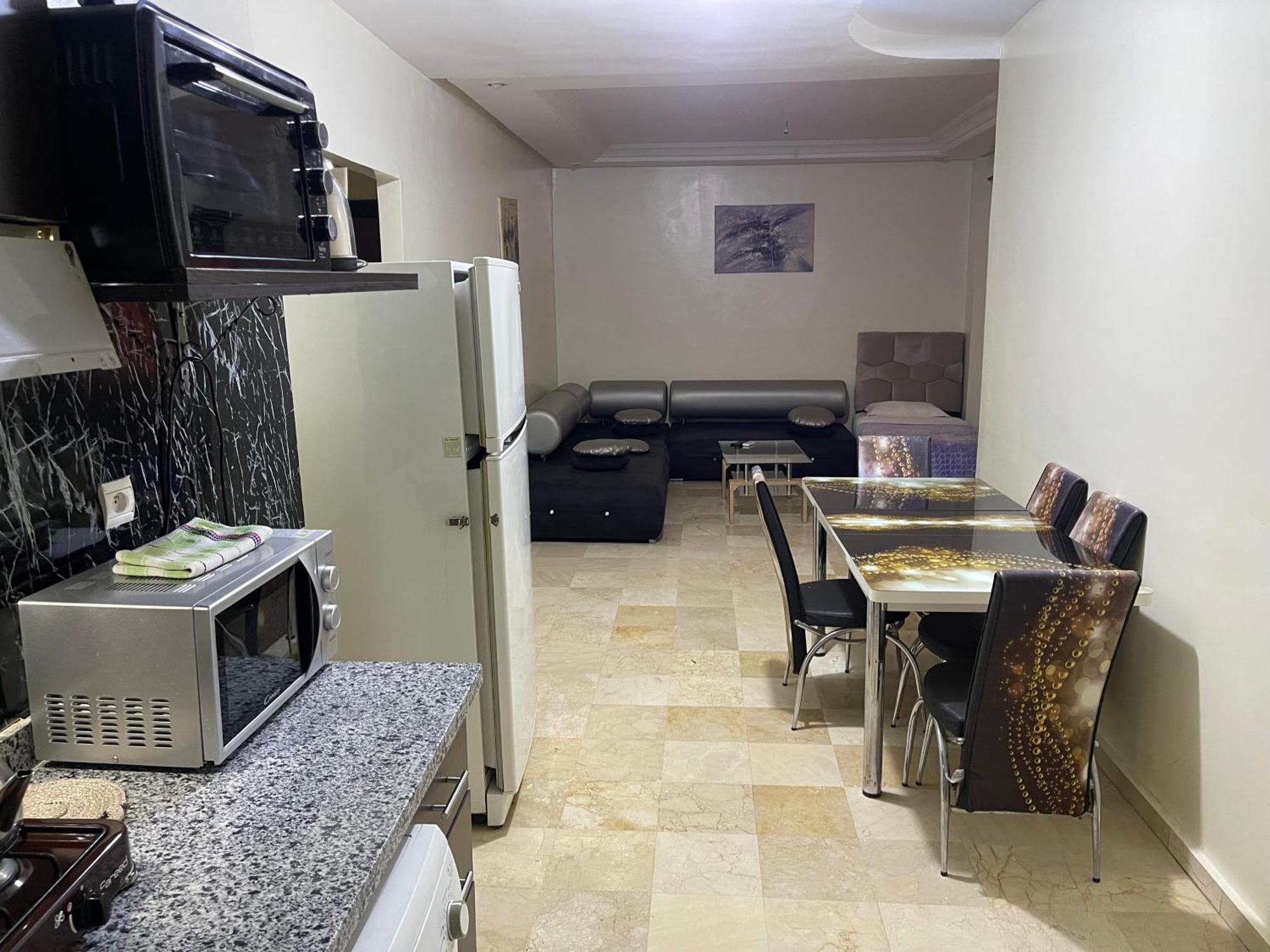 10 1er Etage. Pour Famille Appartement