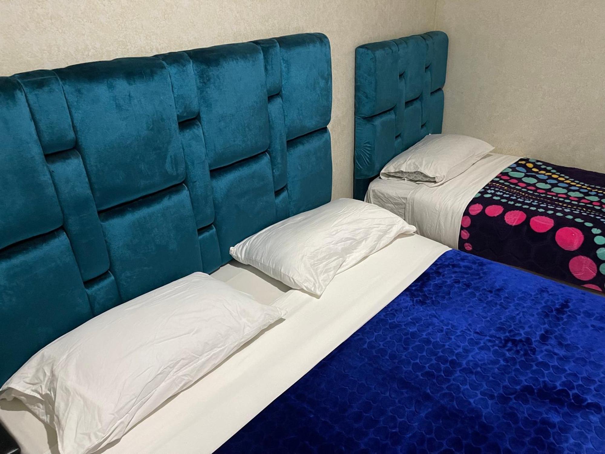 28 Au 4 Eme Etage Avec Balcon Apartamento