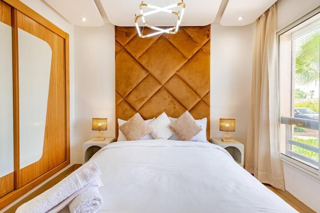 New! Appt Garden, Piscine & Wifi & Parking *