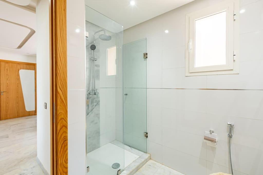 New! Appt Garden, Piscine & Wifi & Parking Apartment