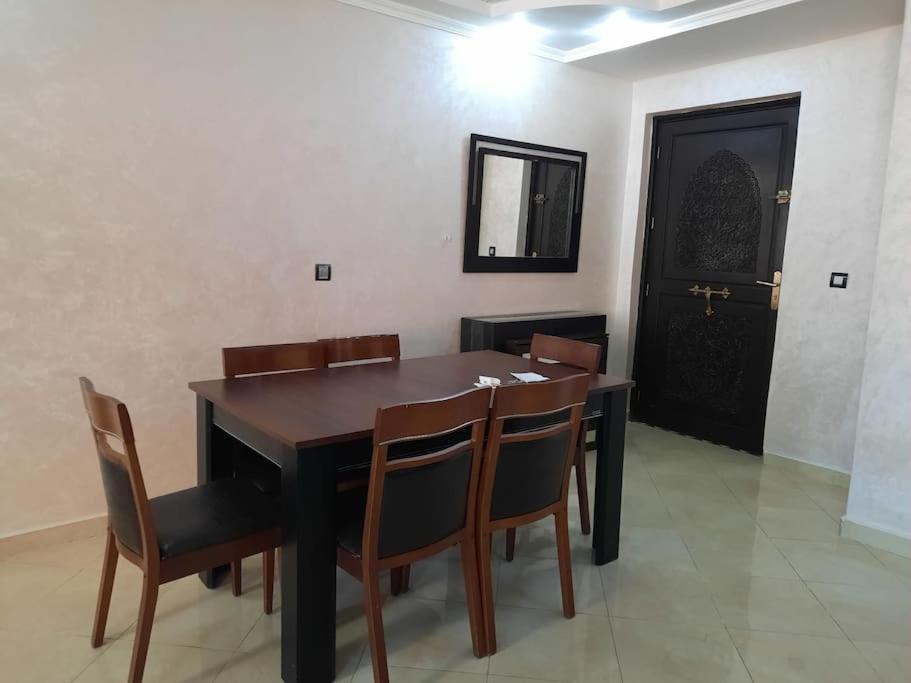 Apartment Avec Piscine Gueliz *
