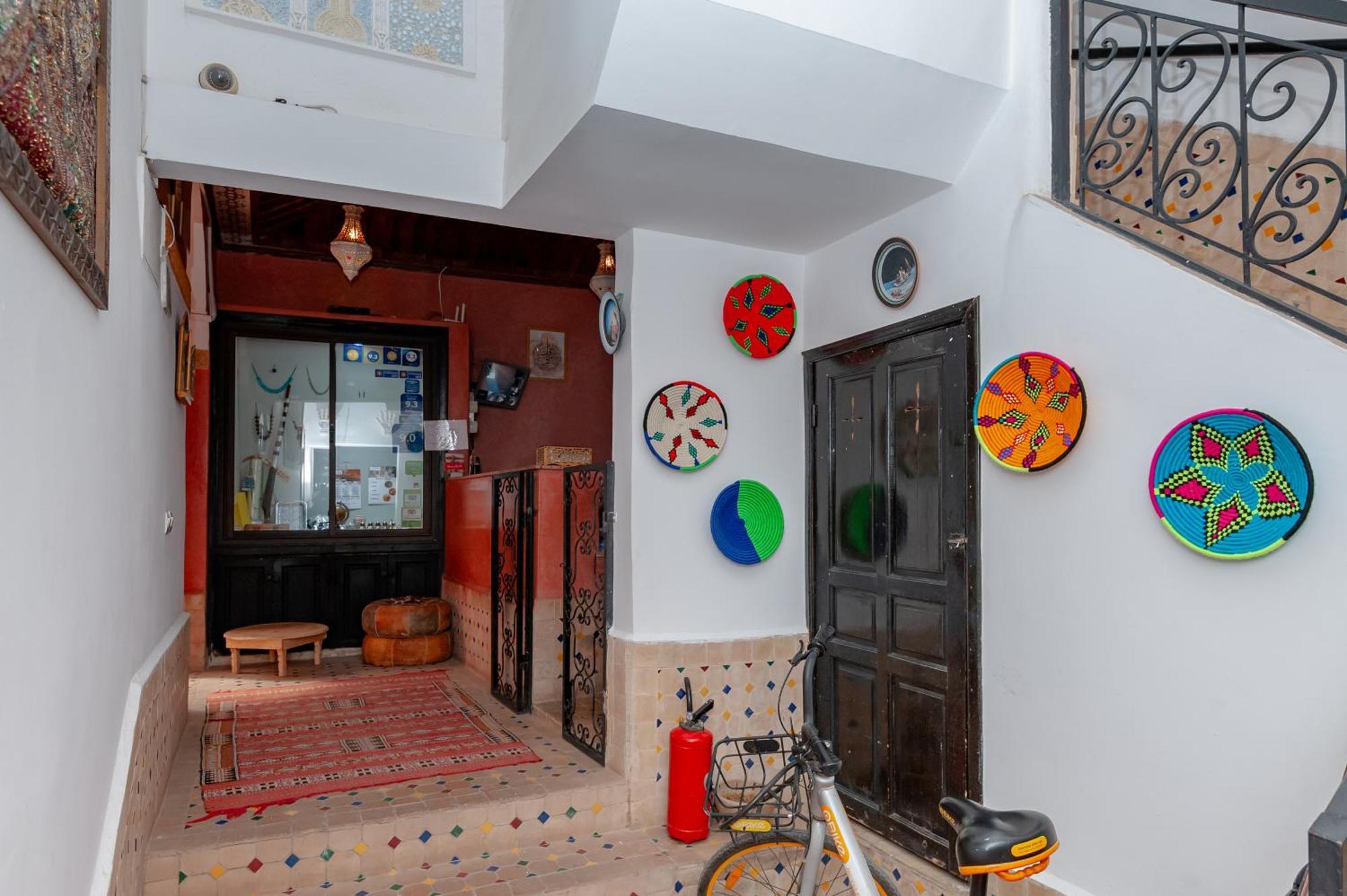 Riad Losra