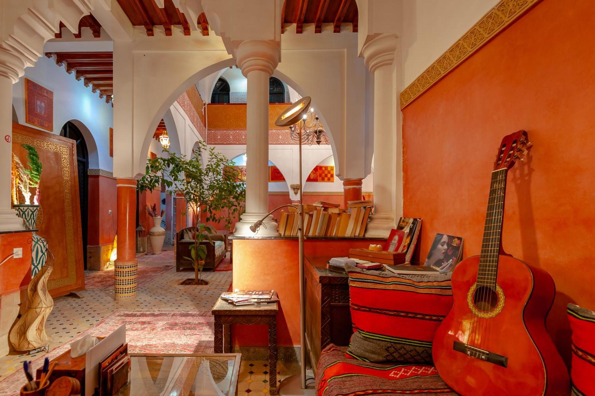 Losra Riad