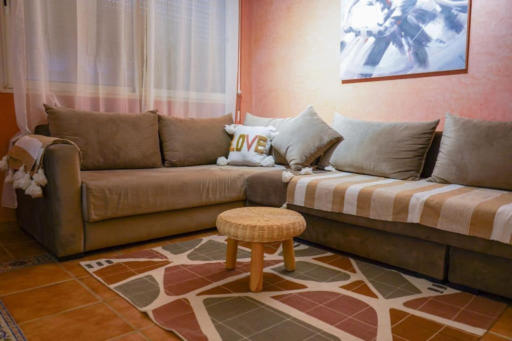 Apartment Style Et Confortable Top Centre *