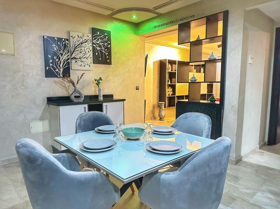 Stylish & Comfy Haven 5 Stars Location Plaza Views Apartment Marrakesh