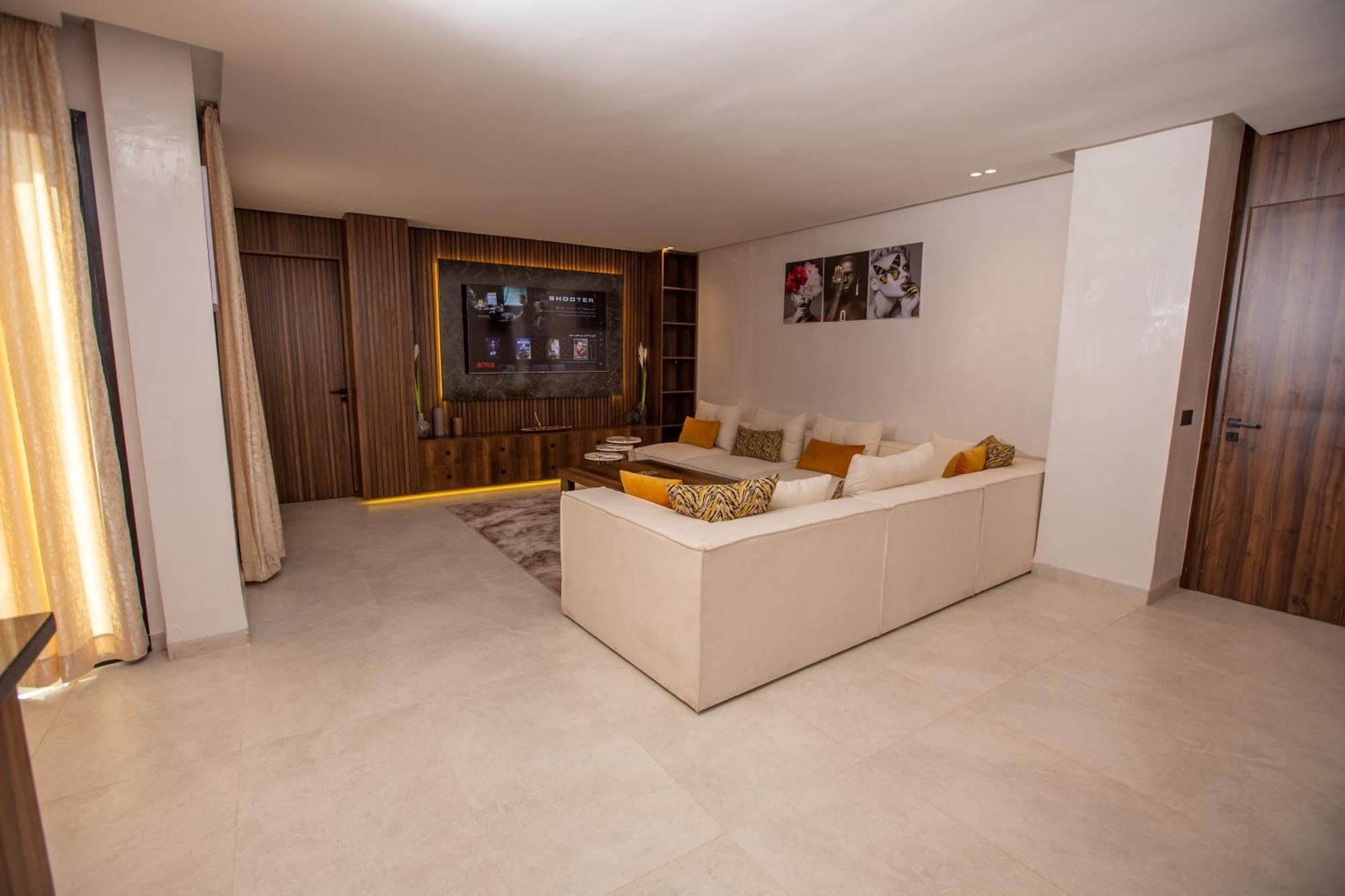 Apartment Elegance Et Prestige A Gueliz 3