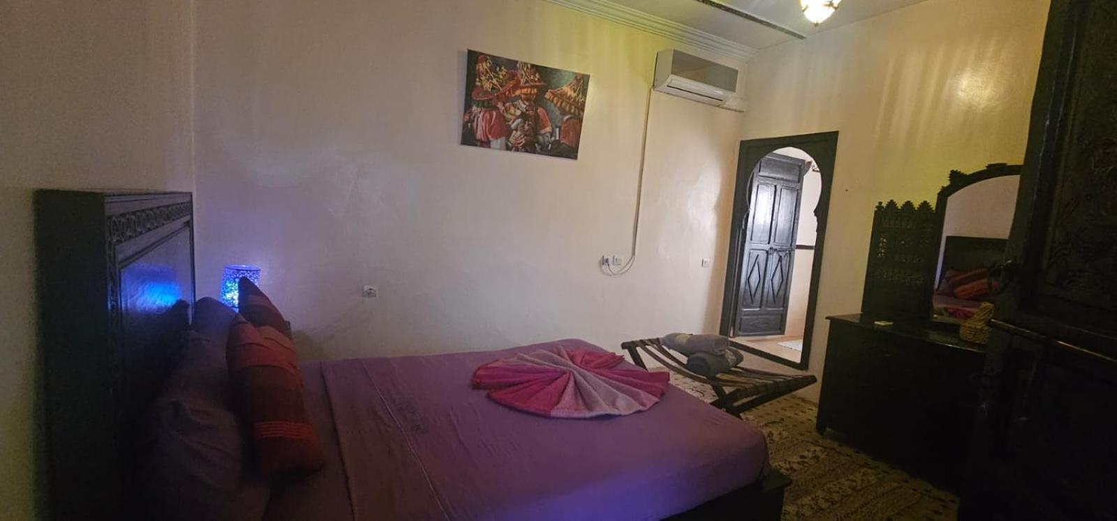 Salma Restaurant Bed & Breakfast