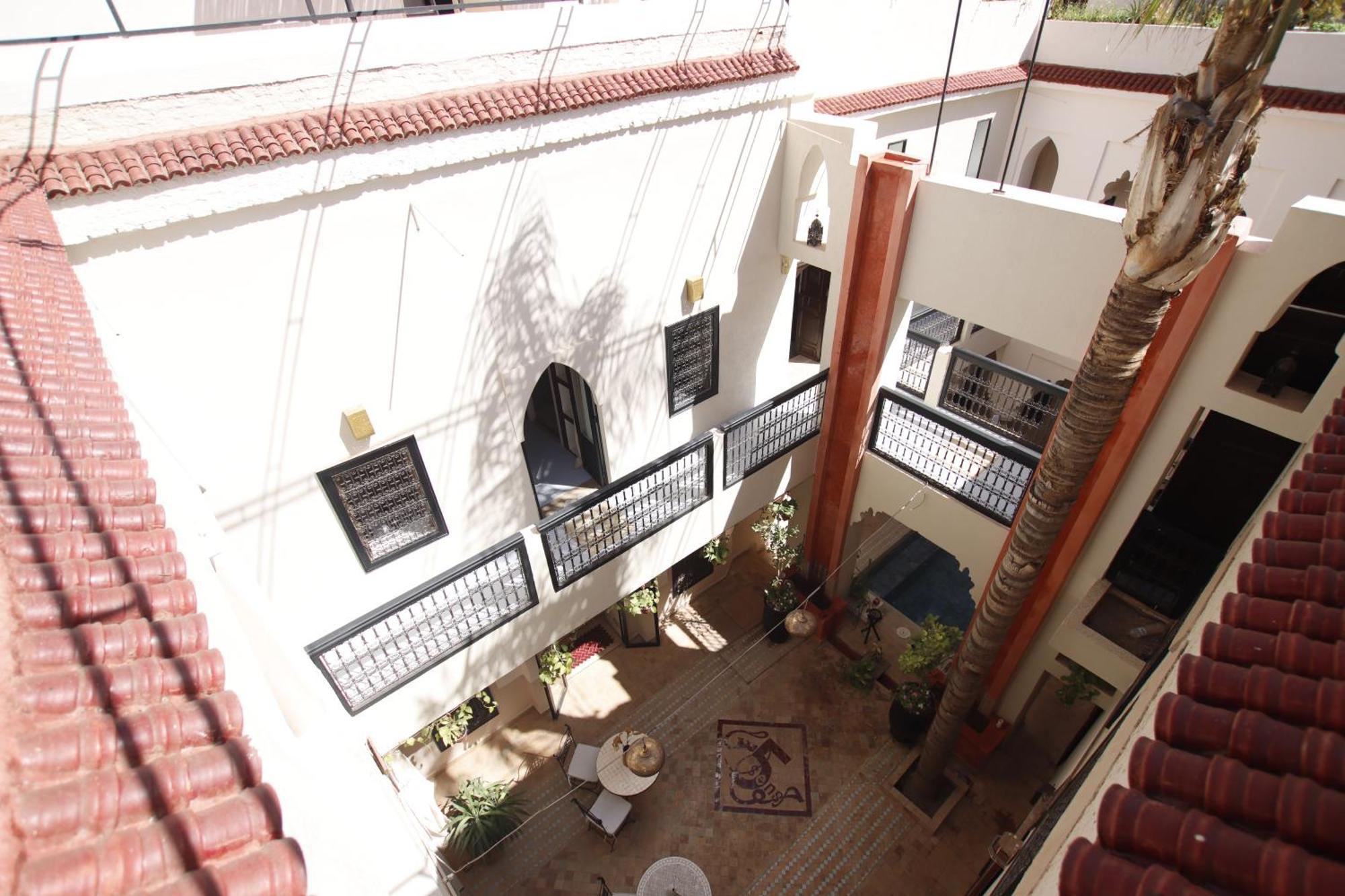 Guest house 5 Sens *