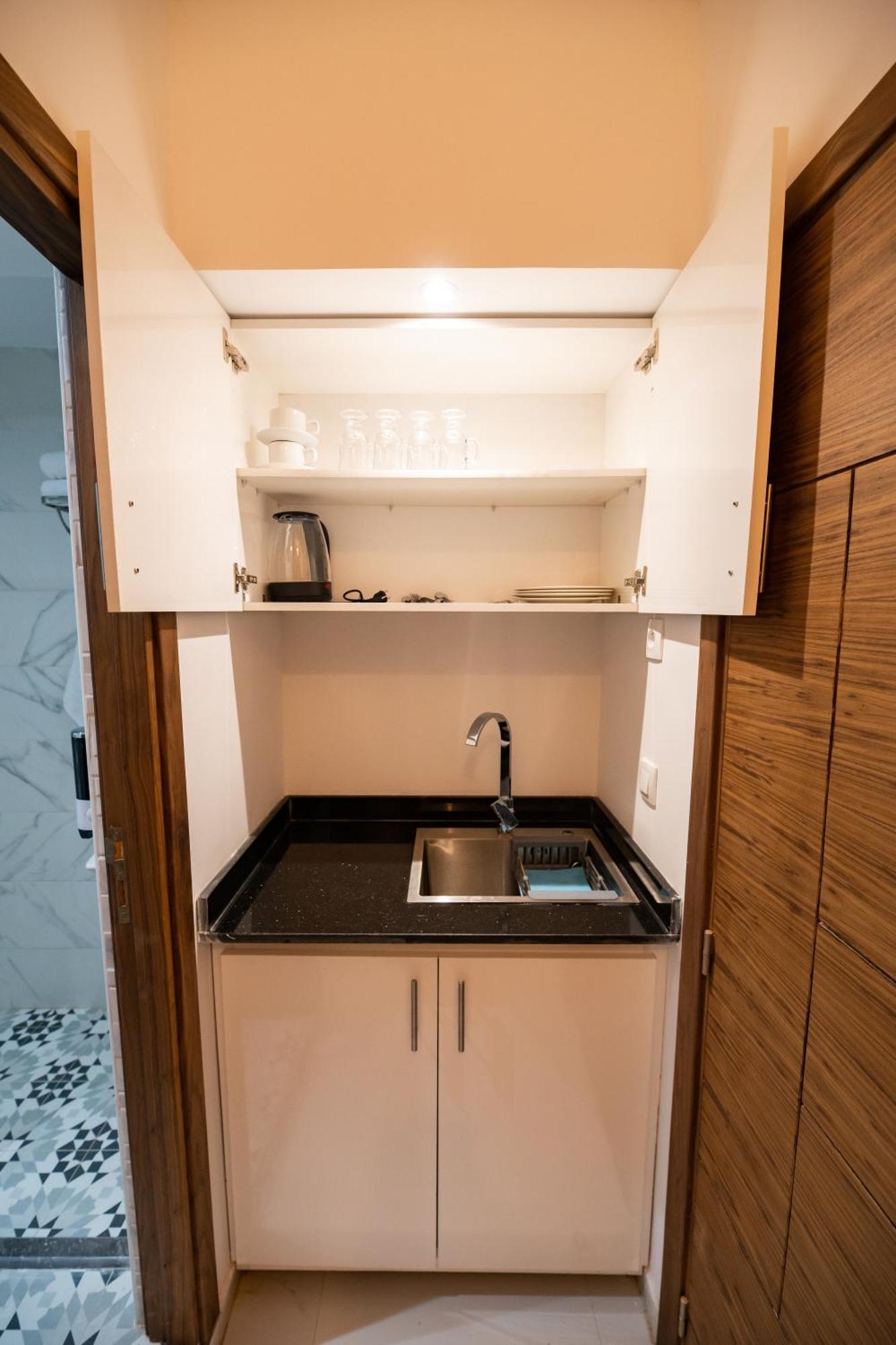 Jawhar Apartment *