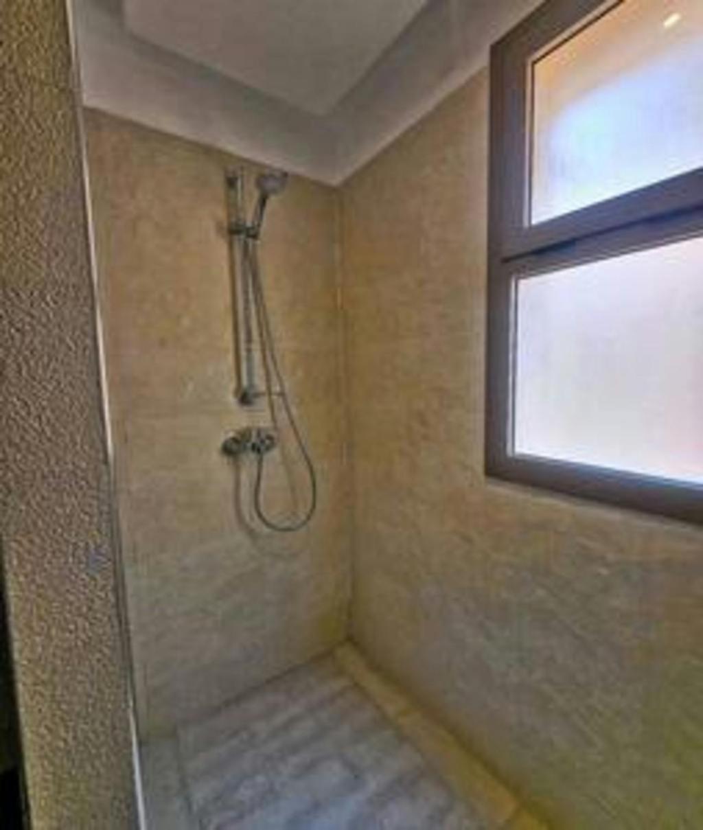 Apartment Magnifique Spacieux Avec Belle Terrasse Ensoleillee Marrakesh