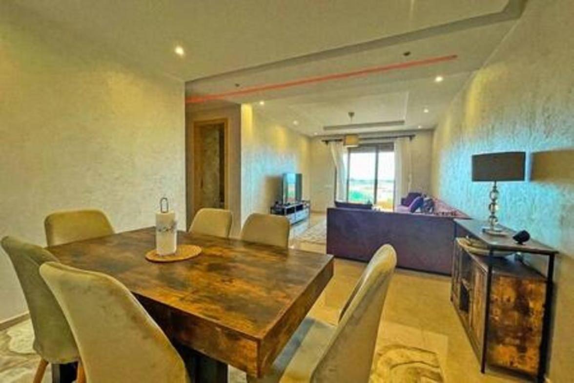 Magnifique Spacieux Avec Belle Terrasse Ensoleillee Apartment *