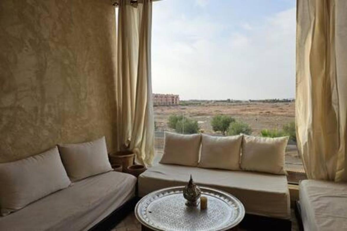 Magnifique Spacieux Avec Belle Terrasse Ensoleillee Apartment