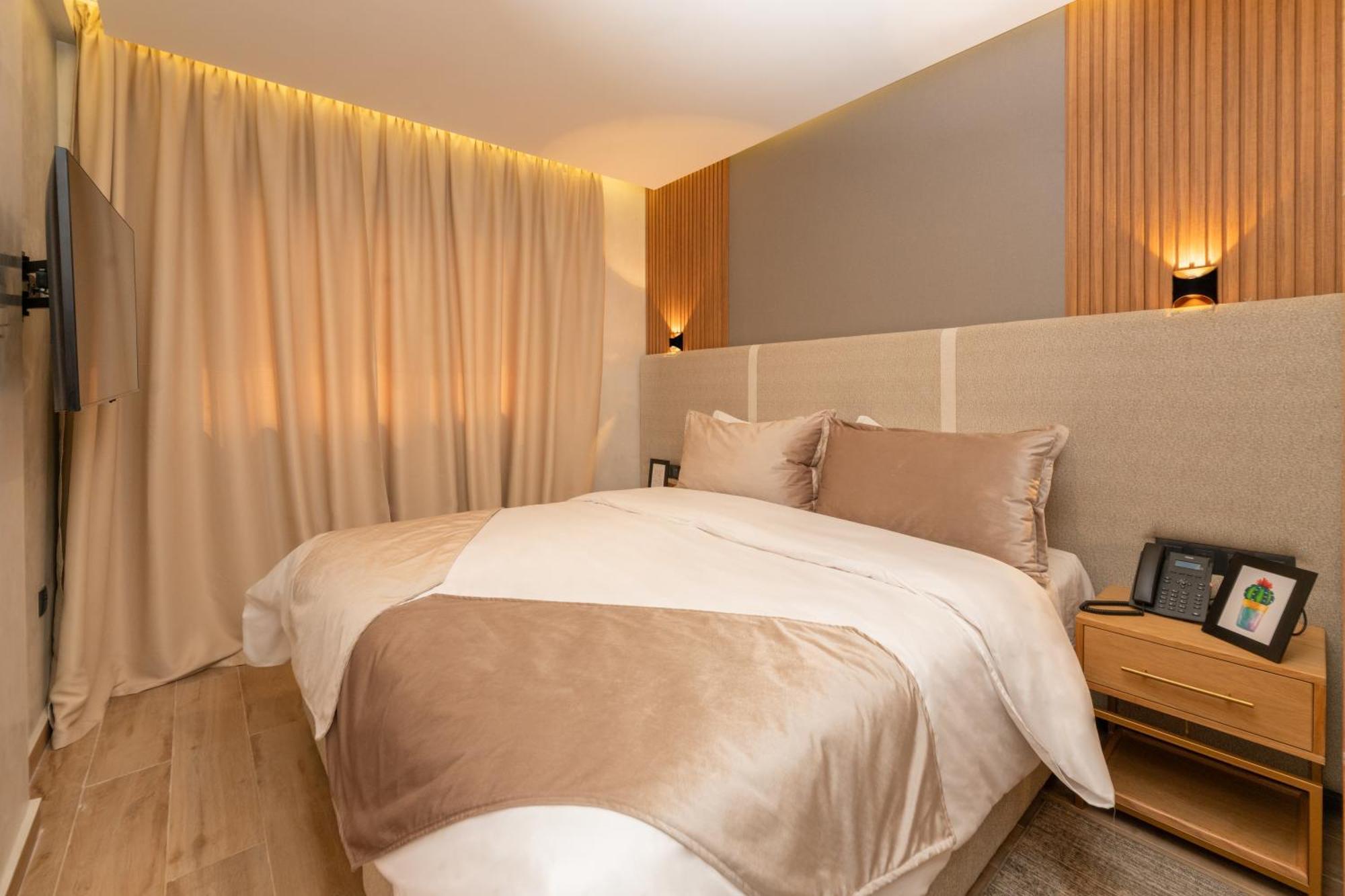 Hotel Rambla *