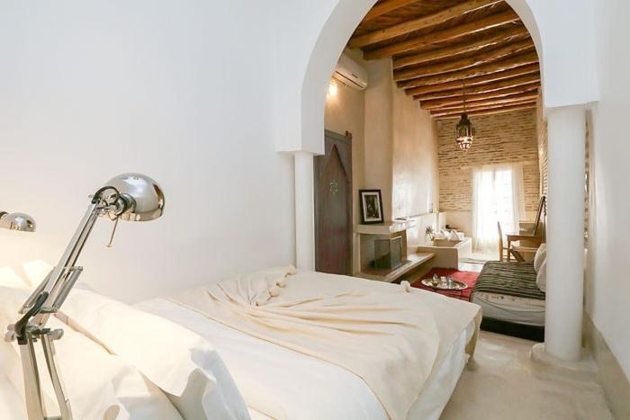 Boutique Almoulouk Hotel *