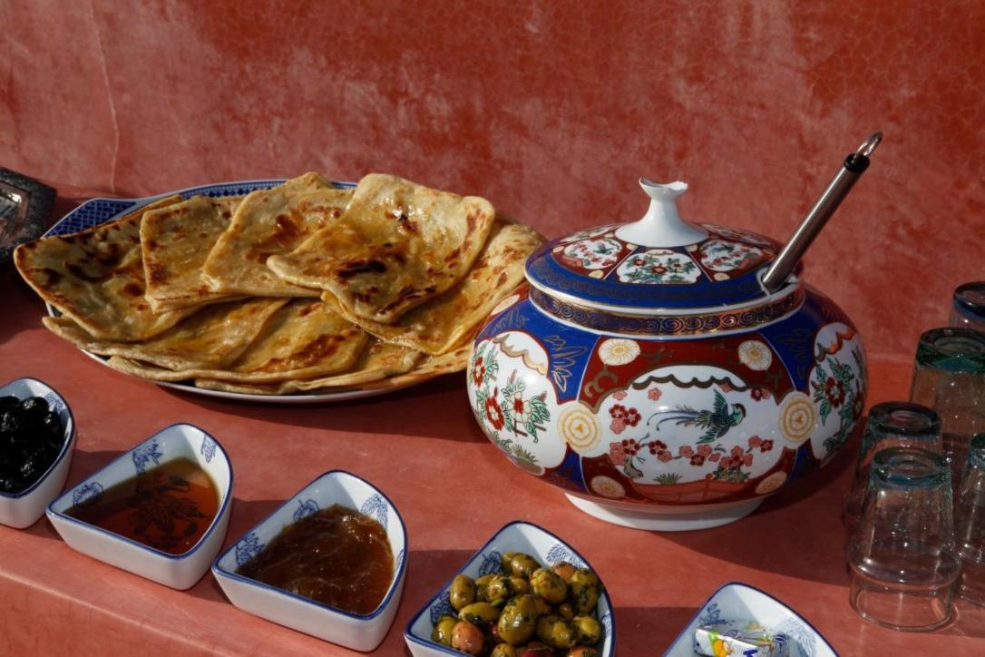 Boutique Almoulouk Hotel *