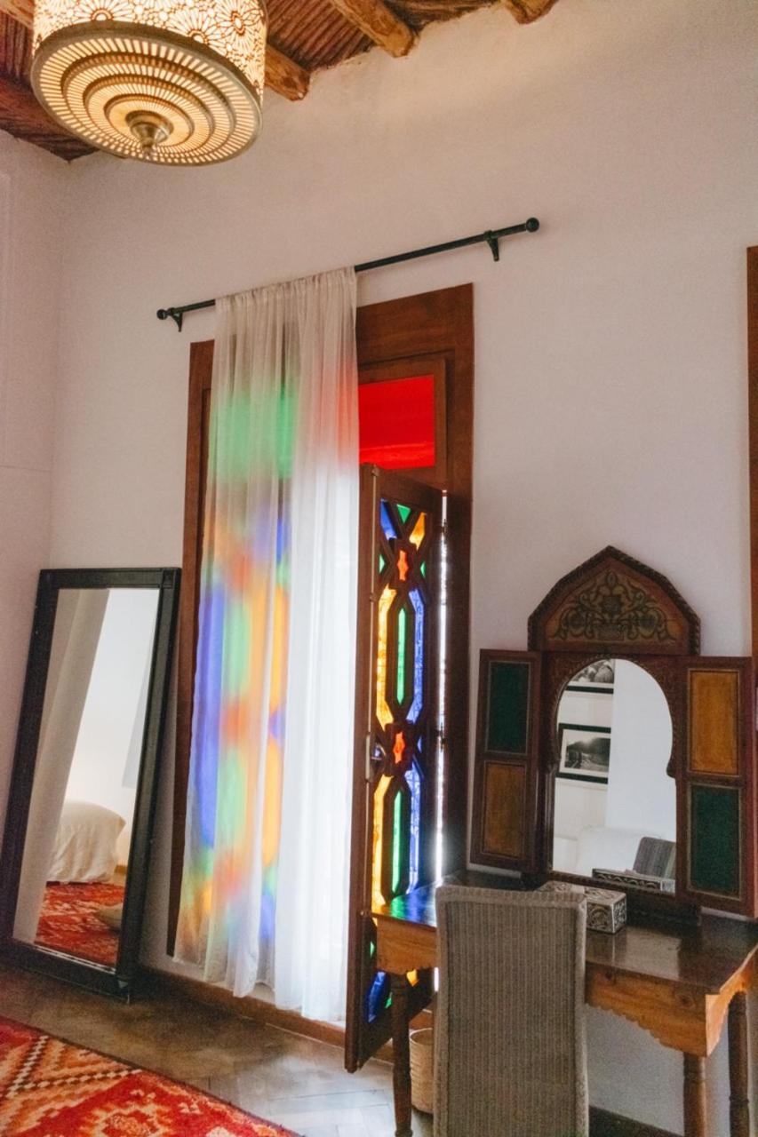 Boutique Almoulouk