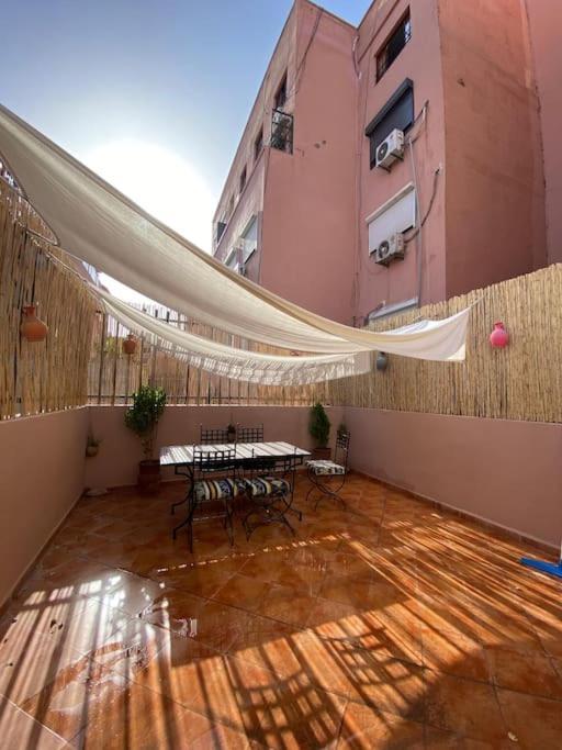 Apartment Superbe Avec Veranda Et Terrasse