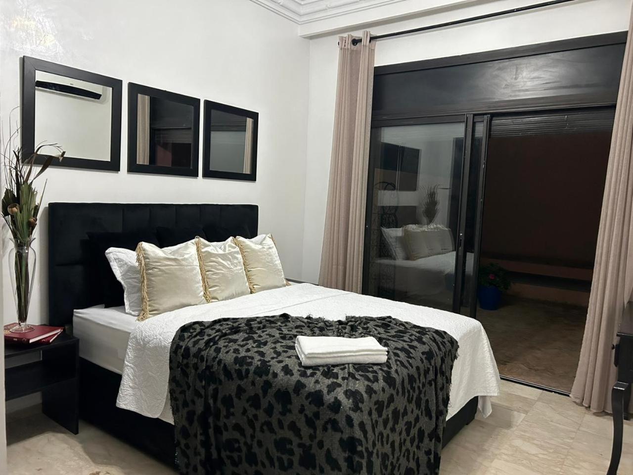 Apartment Apparemment Confortable A Gueliz *
