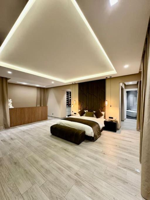 Vizcaya Marrakech Luxury 1600m2 Apartment Marrakesh