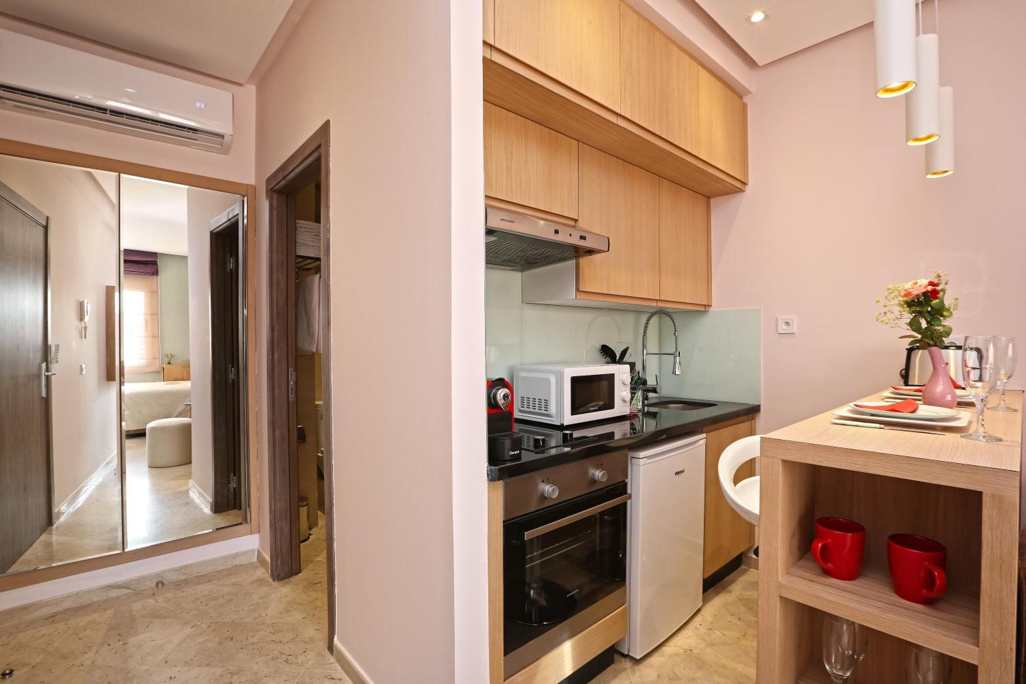 Appartement Elegant Et Securise Au Centre De Marrakech *
