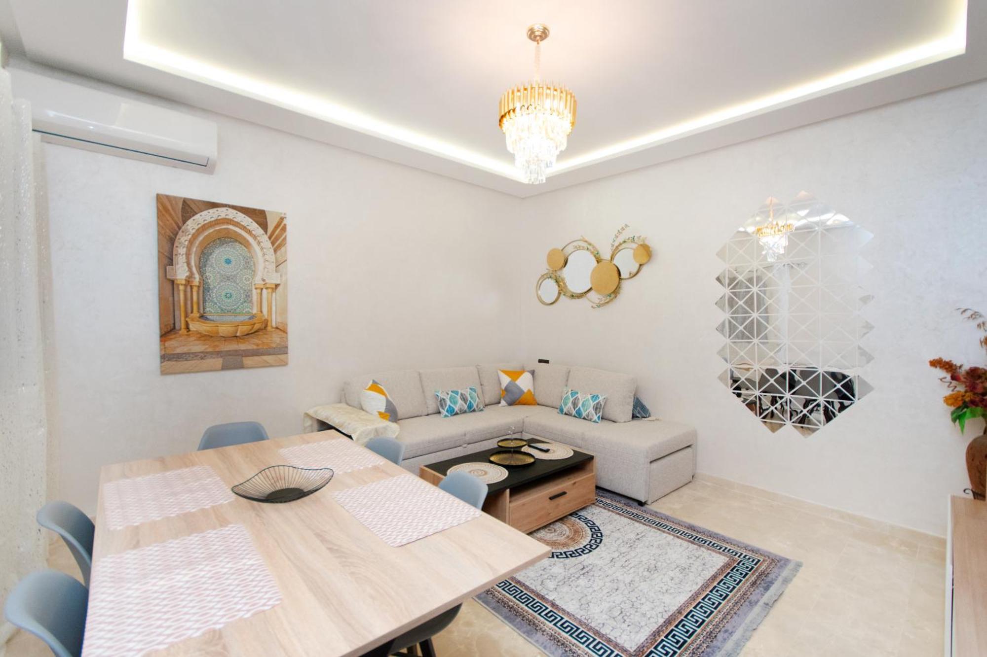Appartement Piscine & Parking *