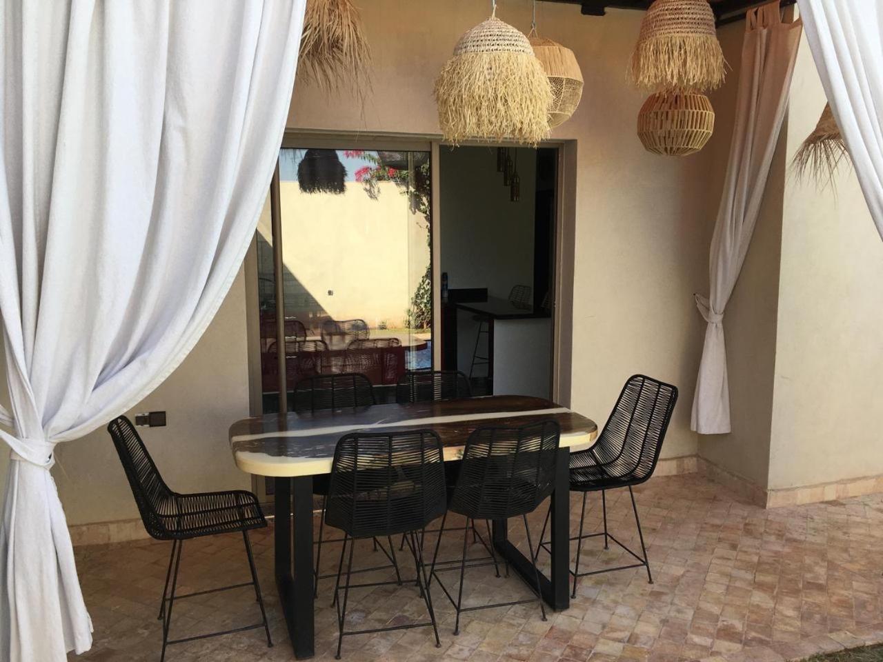 Slimani Reservee Aux Familles Marrakesh