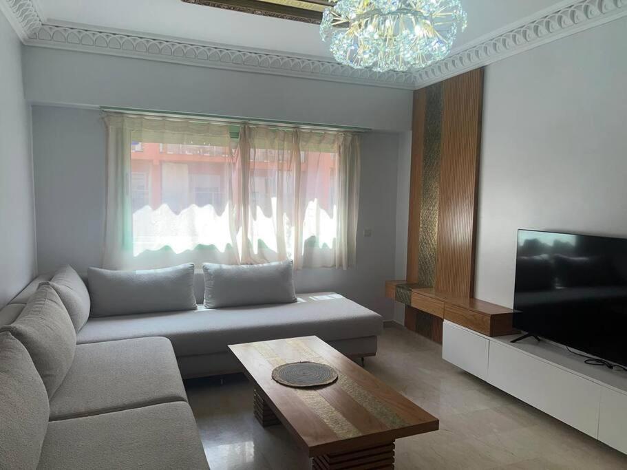 Bel Meuble Avec Piscine, L'hivernage A Marrakech Apartamento *